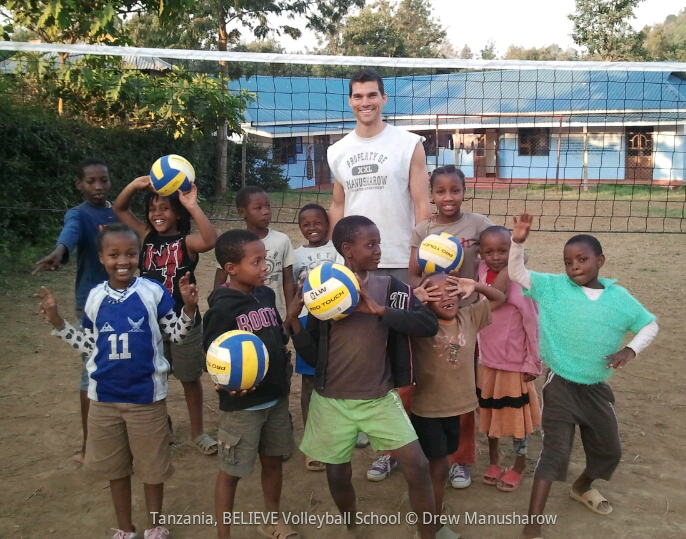 volunteer-volleybll-coach-arusha-tanzania-drewmanity.com
