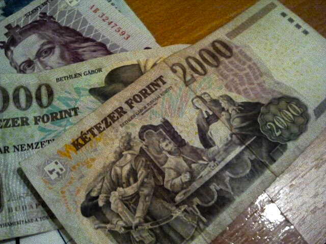drewmanity-hungarian-currency-budapest-hungary