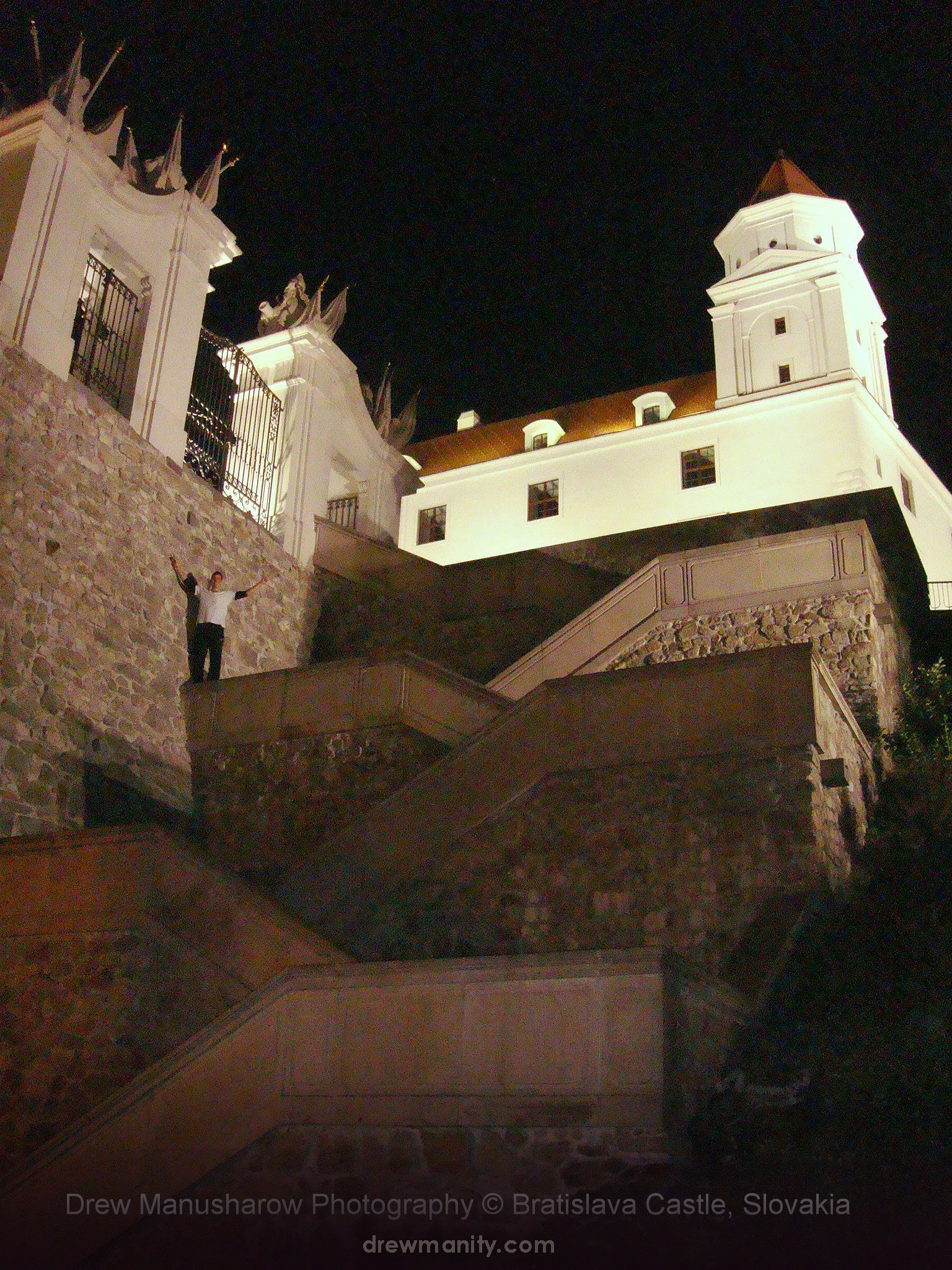 drewmanity-travel-bratislava-slovakia-castle
