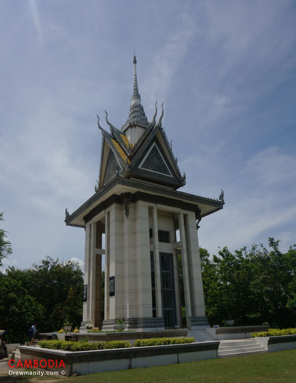drewmanity.com-the-khmer-rouge-choeung-ek-memorial-phnom-penh-cambodia
