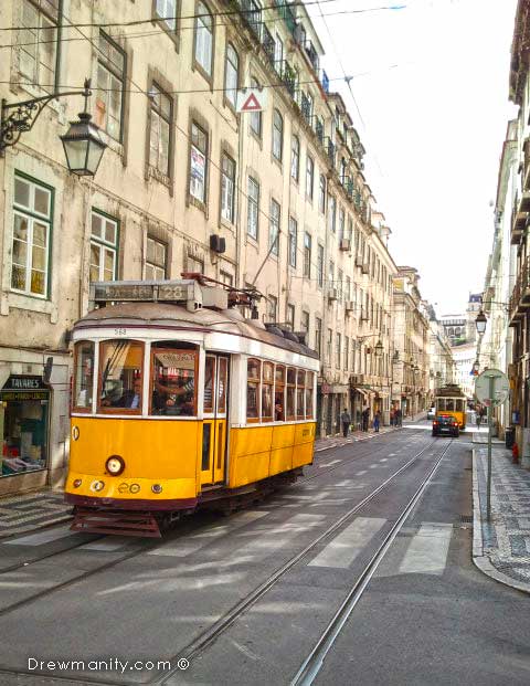 travel-europe-lisbon-portugal-street-trolly-drewmanity
